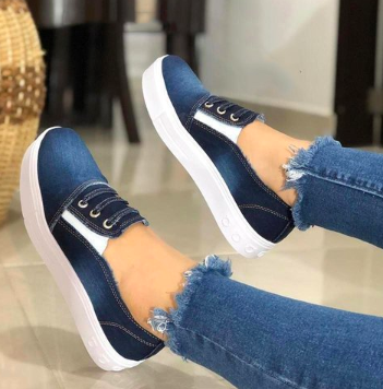 Canvas Slip-On Sneakers with Thick Sole for Couples