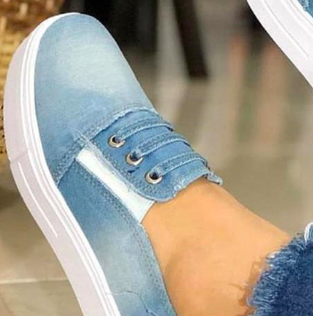 Canvas Slip-On Sneakers with Thick Sole for Couples