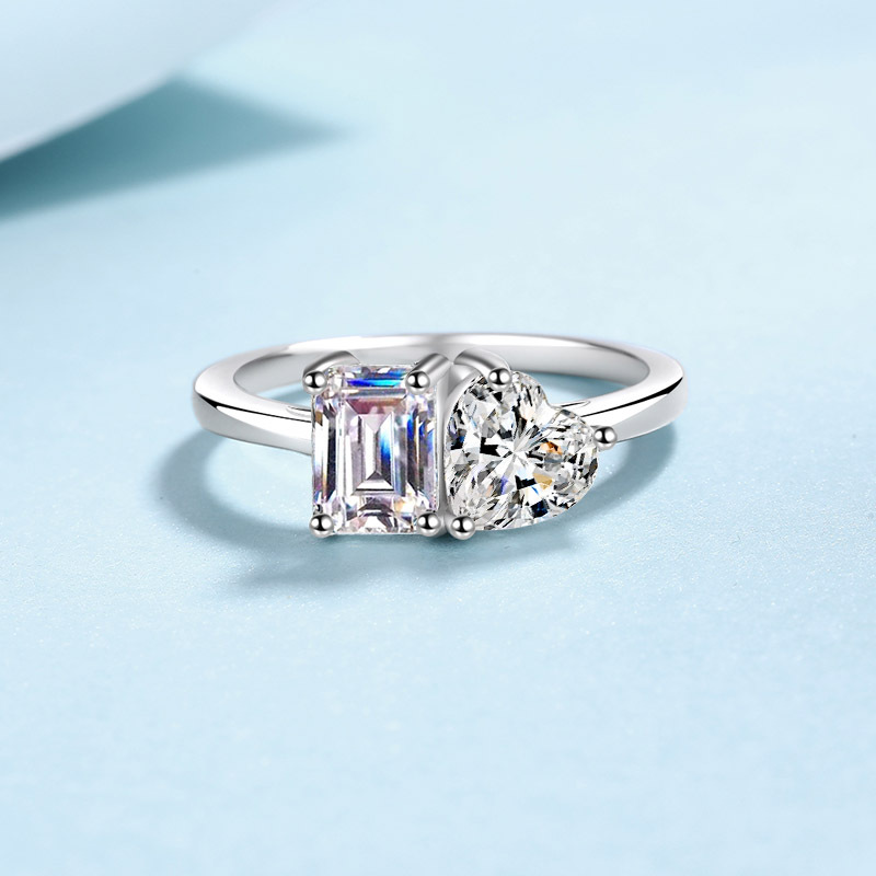 S925 Sterling Silver Moissanite Love Ring