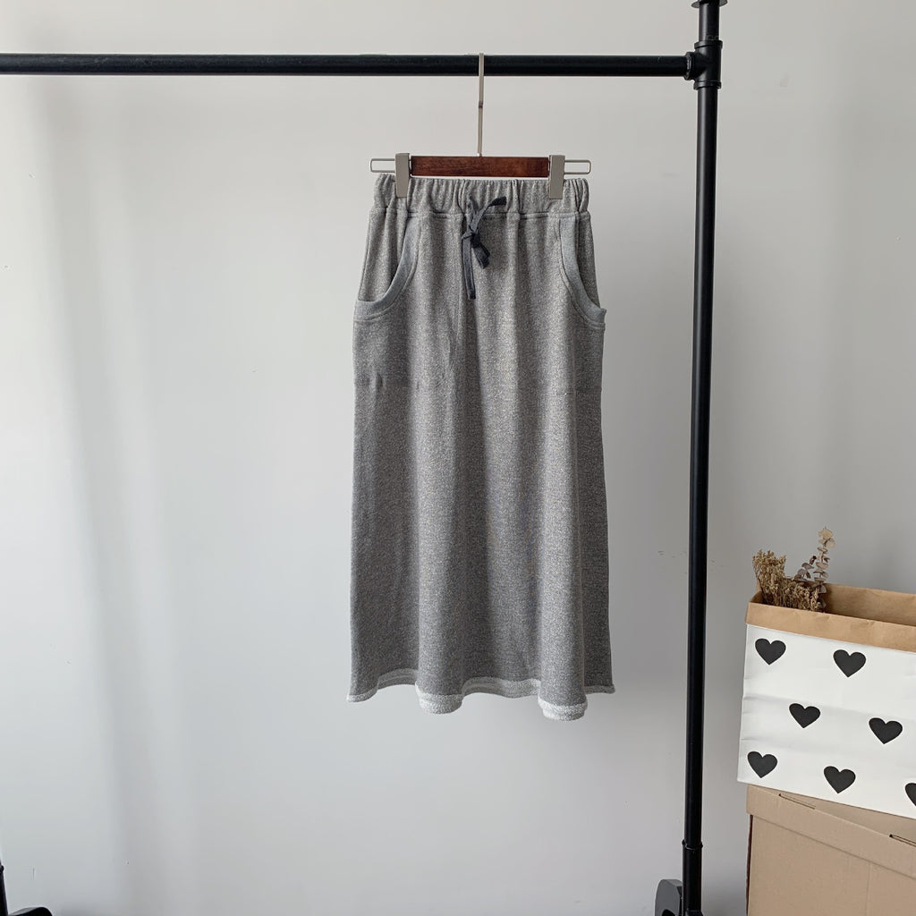 Jupe en tricot éponge avec cordon de serrage élastique et deux poches