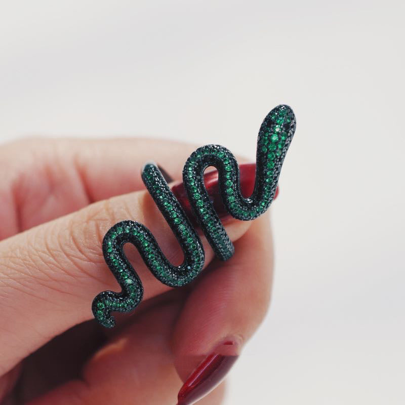 Simple Snake Ring for Women's Fashion Temperament
