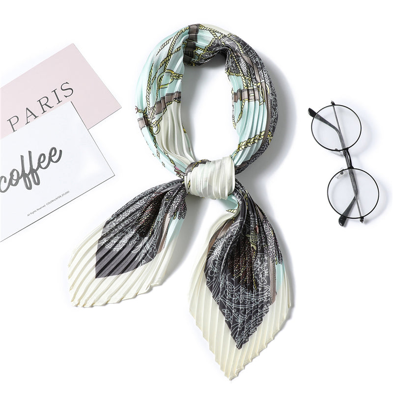 Wrinkled Square Scarf with Chain Design for Women