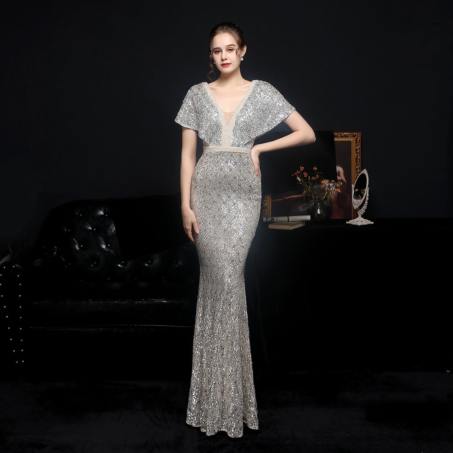 Robe sirène élégante à col en V et paillettes pour femme