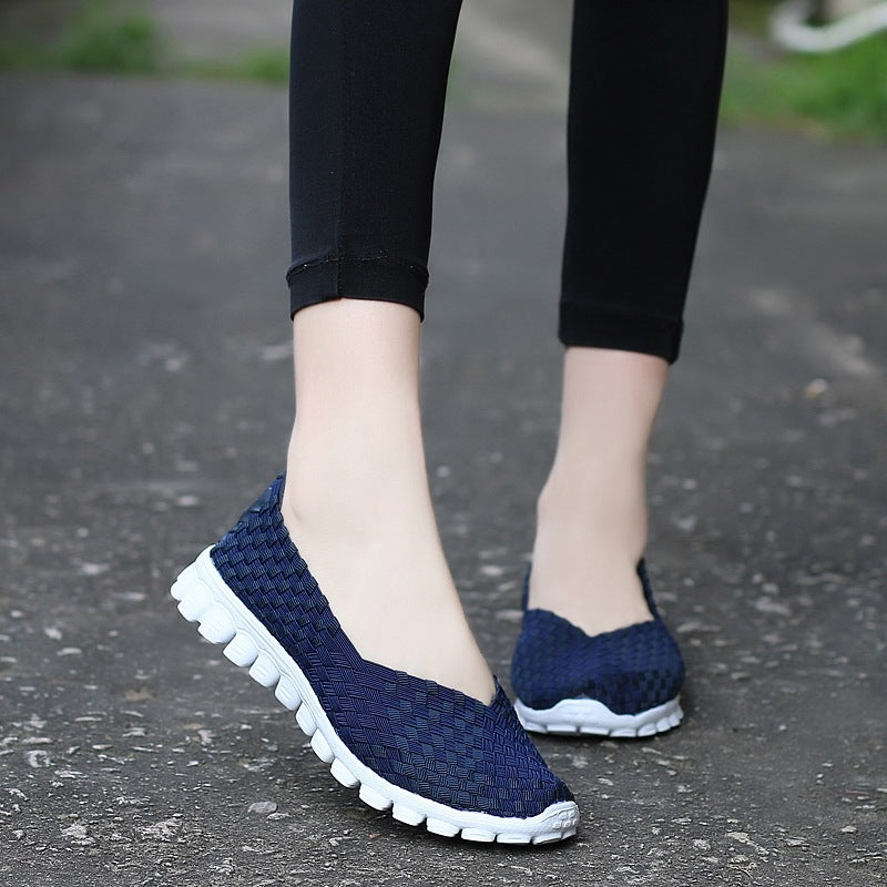 Women's Slip-On Canvas Shoes - Beijing Style Flat Shoes