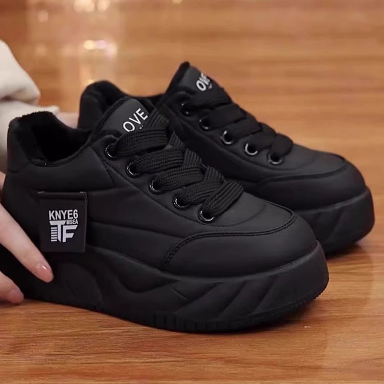 Trendy Thick Sole Women's Sneakers with Plush Lining