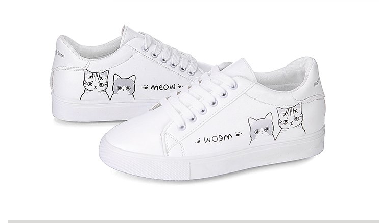 Chaussures plates, Chaussures chat, Baskets blanches