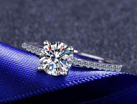 S925 Sterling Silver Gold Ring with 1 Carat Moissanite